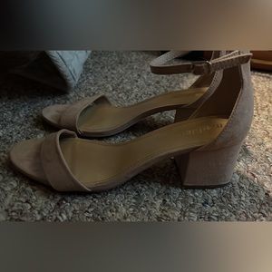 Madden Heels. Size 9